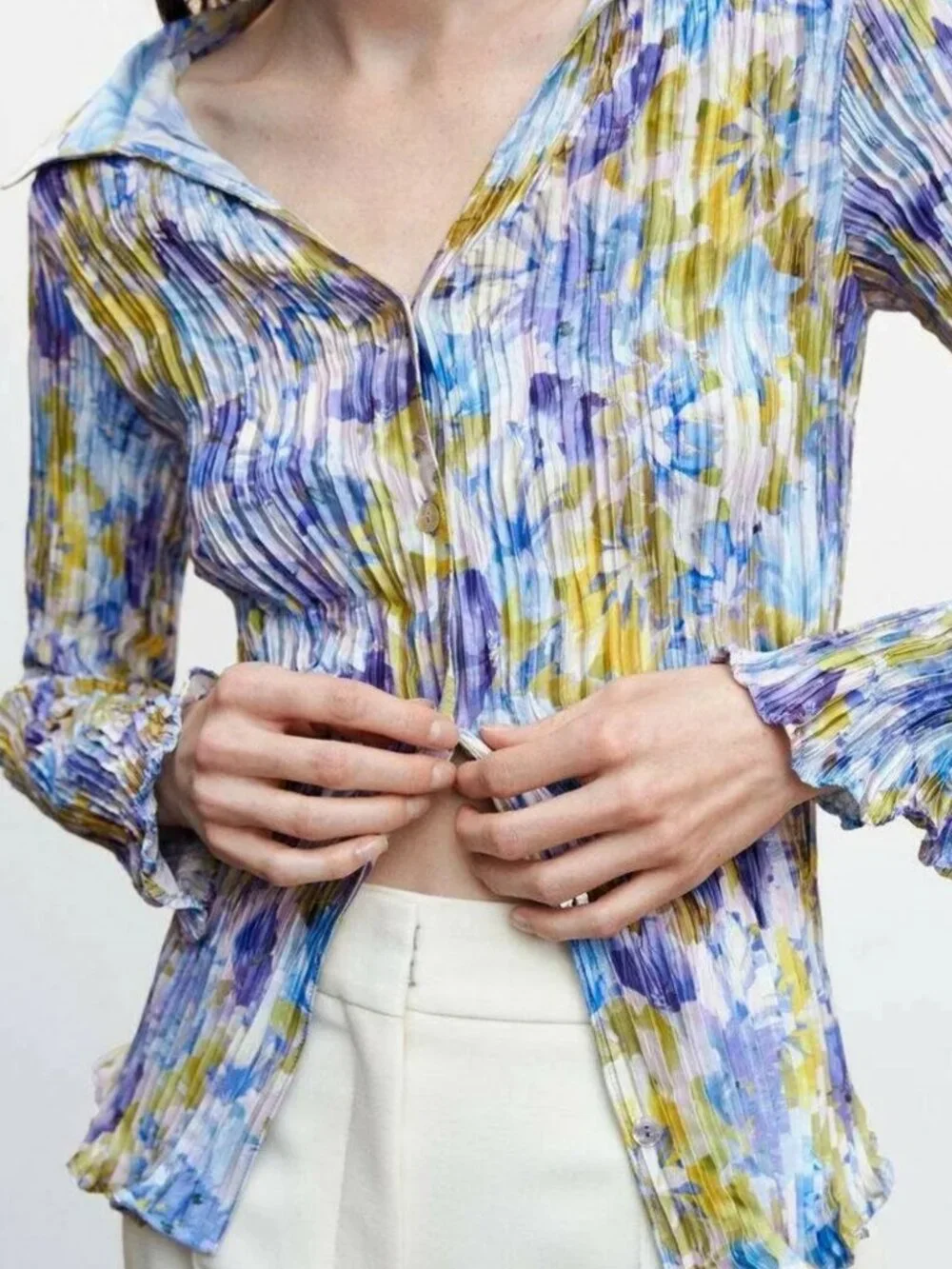 MNG Mango Blue Floral Pleated Long Sleeve Blouse Size 8 Y2K Fairy Italian Fabric